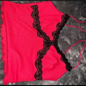 This is a Shein top size small.